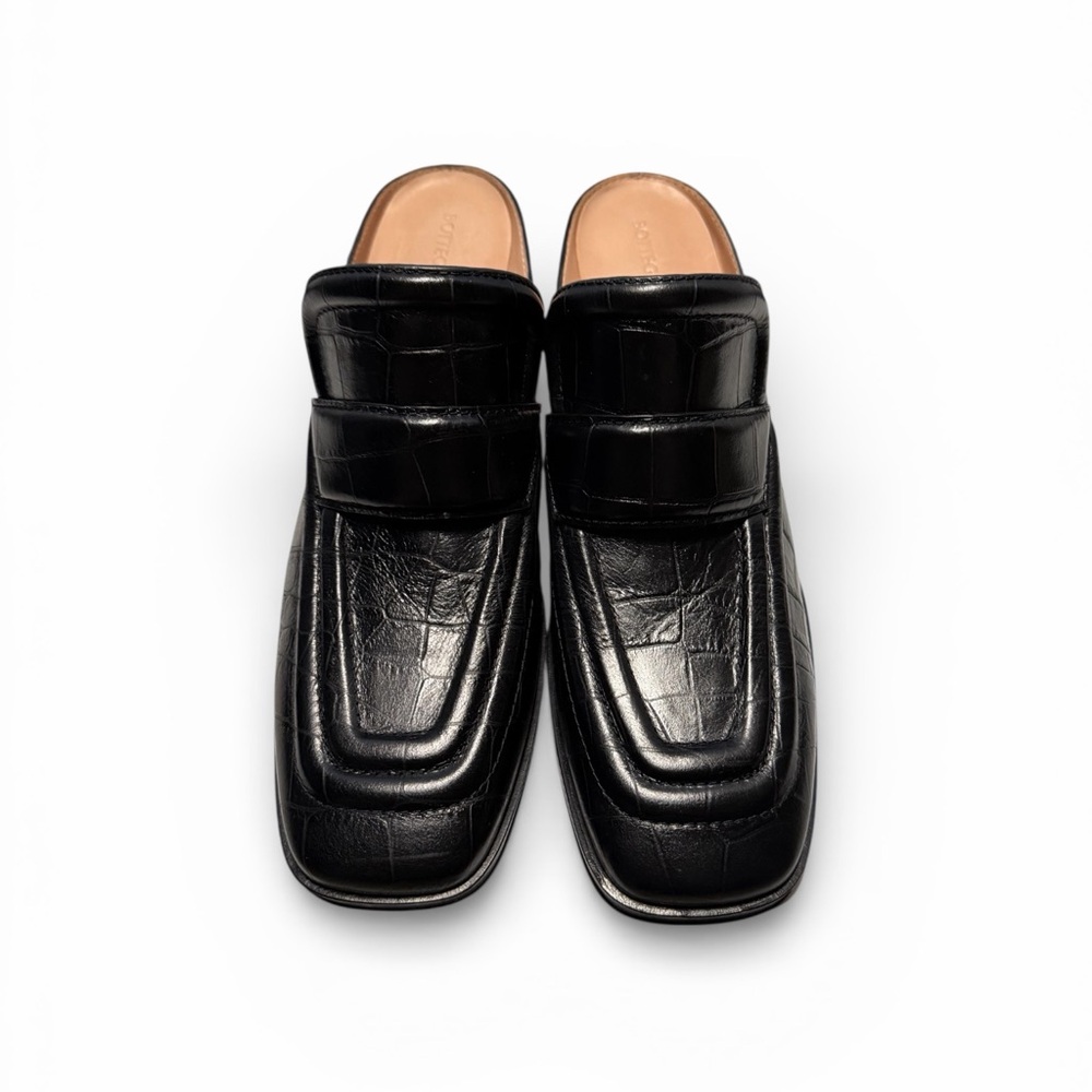 Bottega Veneta Black Croc-Embossed Leather Mules - Picture 6 of 7